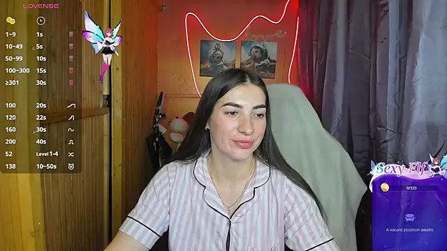 Fiery Brunette  online show from 02/19/25, 05:38