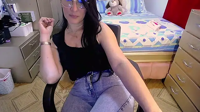 BitterMomXxx online show from 02/26/25, 03:41