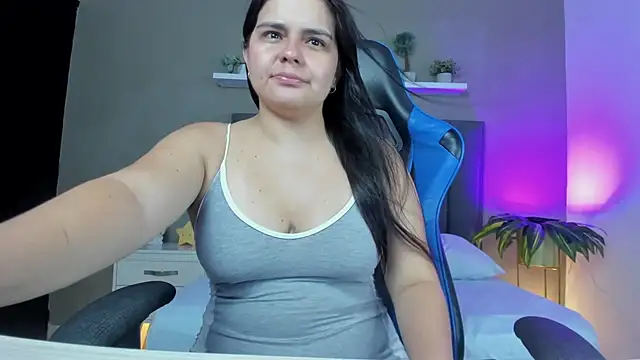 ayla13  online show from 07/02/26, 07:20