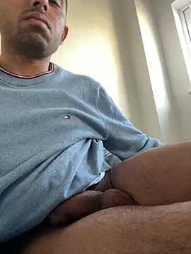 rhuh3991 online show from 02/27/25, 02:21