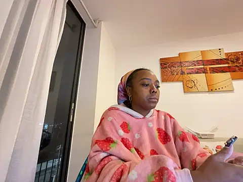 ChocolateCakeQueen online show from 12/16/25, 12:26