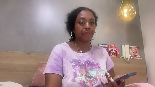 Snapshot of ChocolateCakeQueen chatting on 04/26/26, 03:59 ChocolateCakeQueen online show from 04/26/26, 03:59