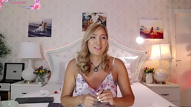IreneHope online show from 07/02/26, 08:53