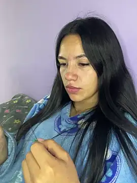 hannahb-e online show from 01/23/25, 02:33