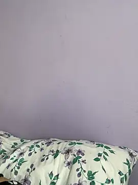 hannahb-e online show from 03/06/25, 04:07