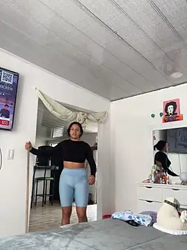 hannahb-e online show from 11/14/25, 06:06