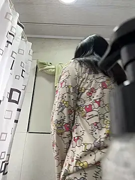 hannahb-e online show from 02/14/26, 01:52