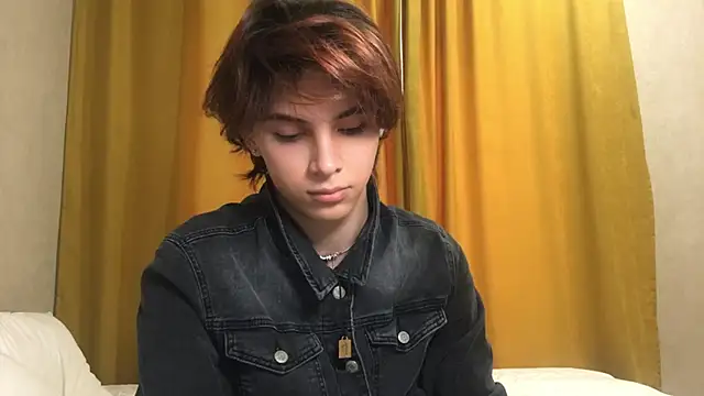 Snapshot of k0sta_ chatting on 12/26/24, 04:43 k0sta online show from 12/26/24, 04:43