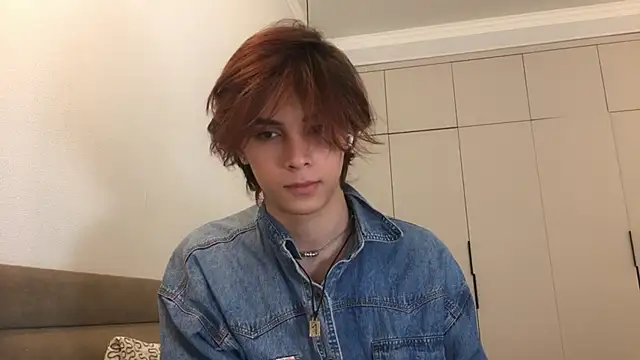 Snapshot of k0sta_ chatting on 12/31/24, 07:42 k0sta online show from 12/31/24, 07:42