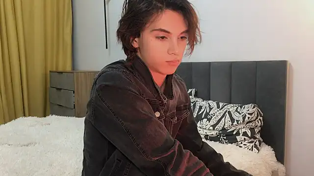 Snapshot of k0sta_ chatting on 01/24/25, 06:04 k0sta online show from 01/24/25, 06:04