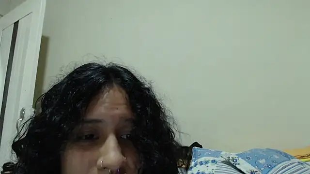 AlinaWoolf  online show from 04/10/26, 02:06