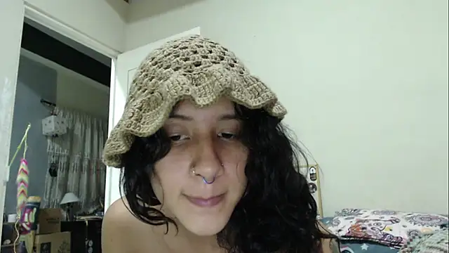 AlinaWoolf  online show from 06/04/26, 06:19