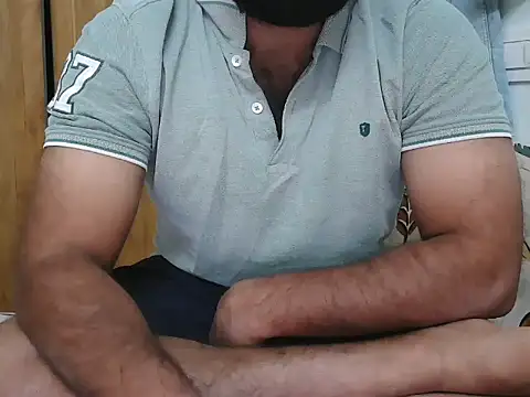 Snapshot of Tamil_Boy28 chatting on 01/15/25, 04:43 Tamil Boy28 online show from 01/15/25, 04:43