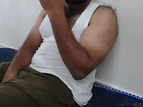 Snapshot of Tamil_Boy28 chatting on 11/12/25, 05:30 Tamil Boy28 online show from 11/12/25, 05:30