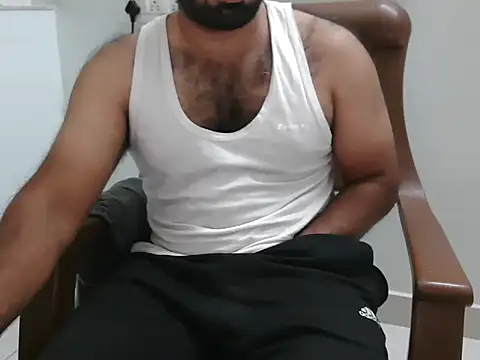 Snapshot of Tamil_Boy28 chatting on 11/21/25, 01:10 Tamil Boy28 online show from 11/21/25, 01:10