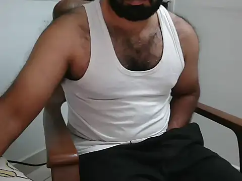 Snapshot of Tamil_Boy28 chatting on 12/14/25, 04:34 Tamil Boy28 online show from 12/14/25, 04:34