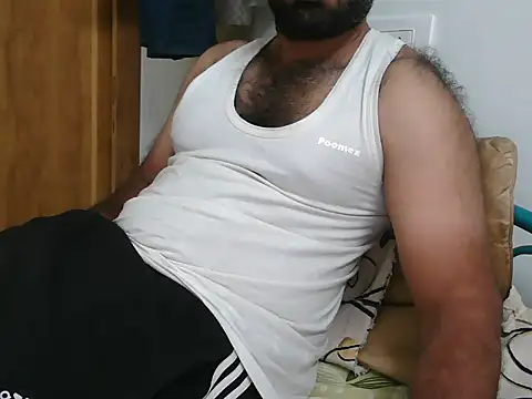 Snapshot of Tamil_Boy28 chatting on 01/10/26, 05:26 Tamil Boy28 online show from 01/10/26, 05:26