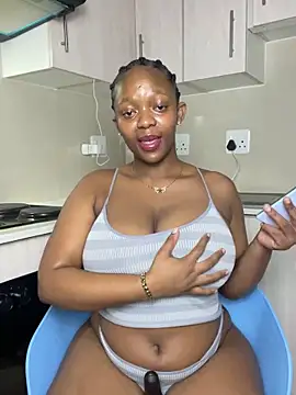 Snapshot of Jazmine-Blue chatting on 05/19/26, 10:16 Jazmine-Blue online show from 05/19/26, 10:16