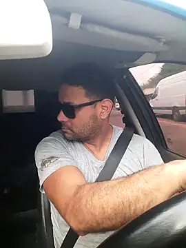 hecwil8 online show from 10/11/25, 12:04