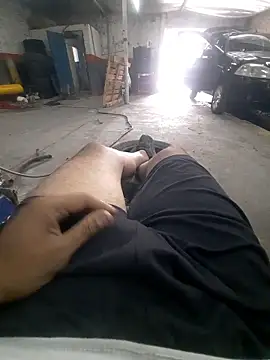 hecwil8 online show from 01/09/26, 01:36