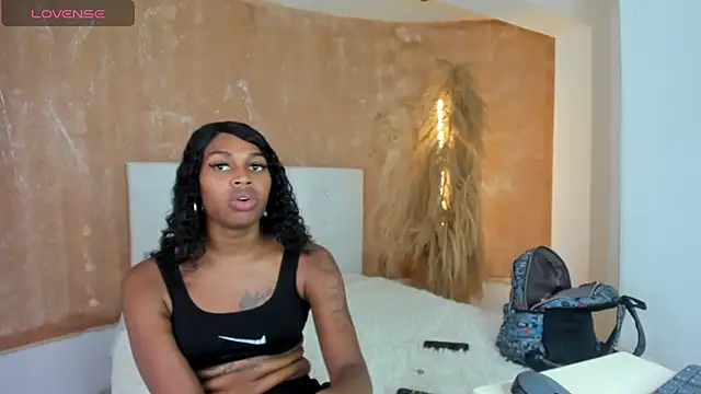 shenielxx online show from 09/17/25, 02:52