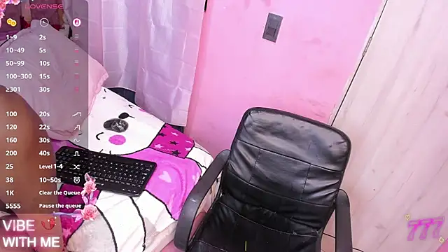 shenielxx online show from 06/15/26, 03:31