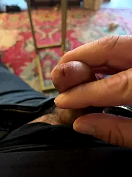 AlucardRose online show from 10/23/25, 12:43