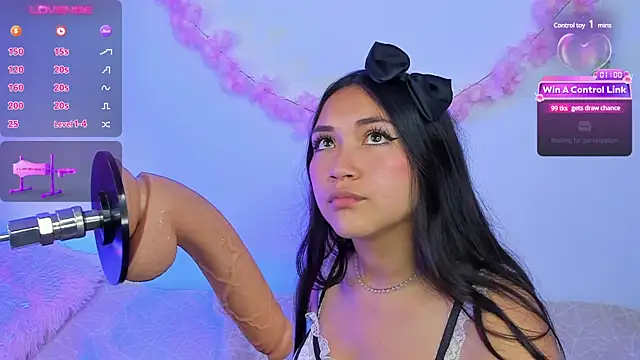 pauline golden1 online show from 03/01/25, 04:15