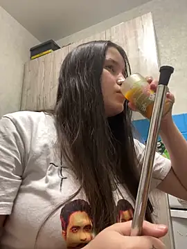 Snapshot of Angel__lika chatting on 01/05/25, 07:07 Angel  lika online show from 01/05/25, 07:07