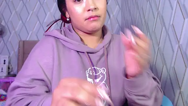 NicolleTaylor online show from 03/19/25, 10:22