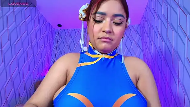 NicolleTaylor online show from 09/19/25, 03:41