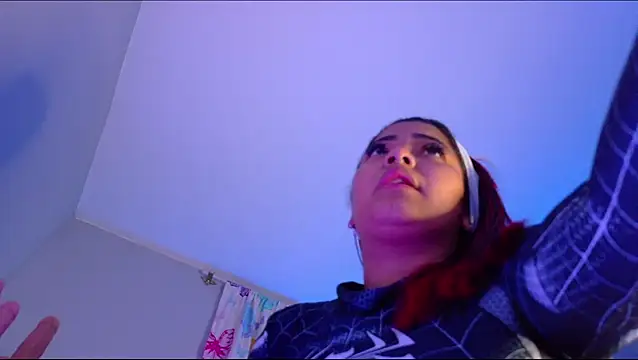 NicolleTaylor online show from 07/11/26, 04:48