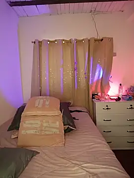 Isabella Du online show from 06/12/26, 05:34