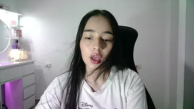 aineangeel online show from 11/06/25, 12:44