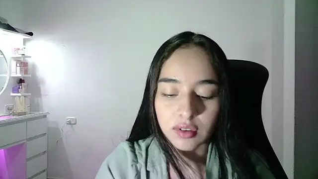 aineangeel online show from 11/18/25, 12:16