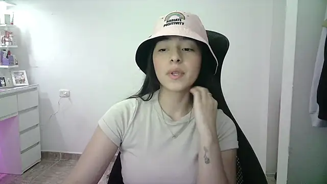 aineangeel online show from 04/06/26, 11:49