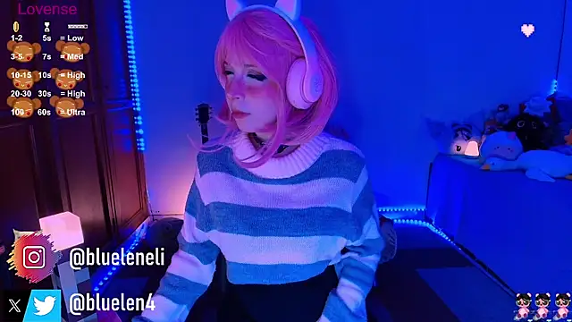 bluelen online show from 09/18/25, 08:49