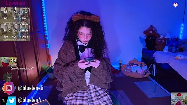 bluelen online show from 11/23/25, 08:25