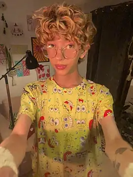 Snapshot of lyamthommpson chatting on 02/10/26, 03:54 lyamthommpson online show from 02/10/26, 03:54