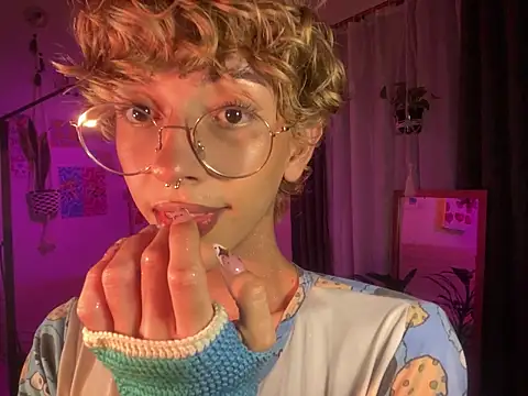 Snapshot of lyamthommpson chatting on 02/28/26, 03:51 lyamthommpson online show from 02/28/26, 03:51