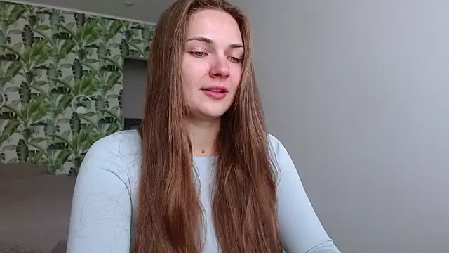 Olivia shine online show from 10/04/25, 04:32