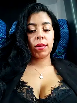 Emily Wane online show from 12/19/25, 04:14