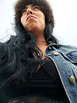 Emily Wane online show from 02/16/26, 04:36