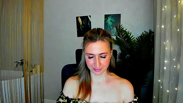 PassionGlow online show from 02/21/25, 10:37