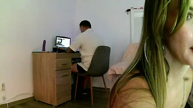 missmimixx online show from 10/18/25, 11:16