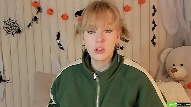 RachelCart online show from 10/25/25, 03:03