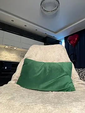  Monic  online show from 03/09/26, 12:42