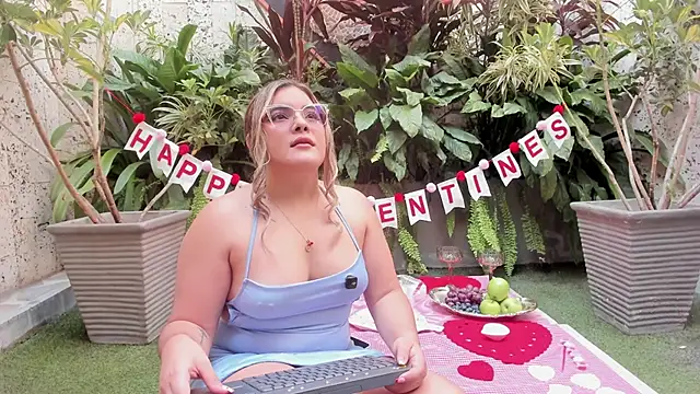 EVELIN MASON online show from 02/14/26, 08:38