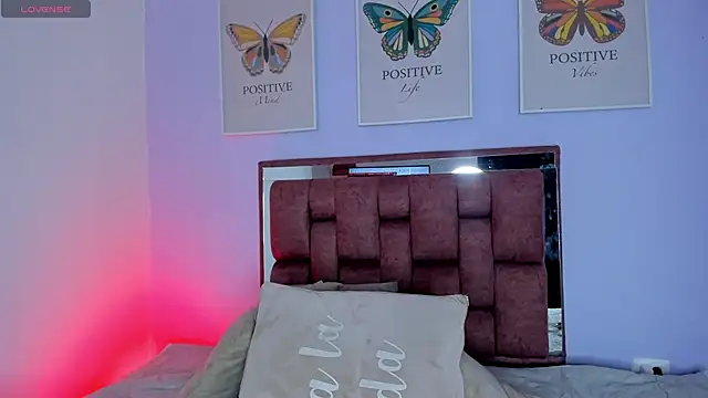 Snapshot of amysc chatting on 02/08/25, 09:25 amysc online show from 02/08/25, 09:25