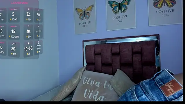 Snapshot of amysc chatting on 02/11/25, 09:25 amysc online show from 02/11/25, 09:25